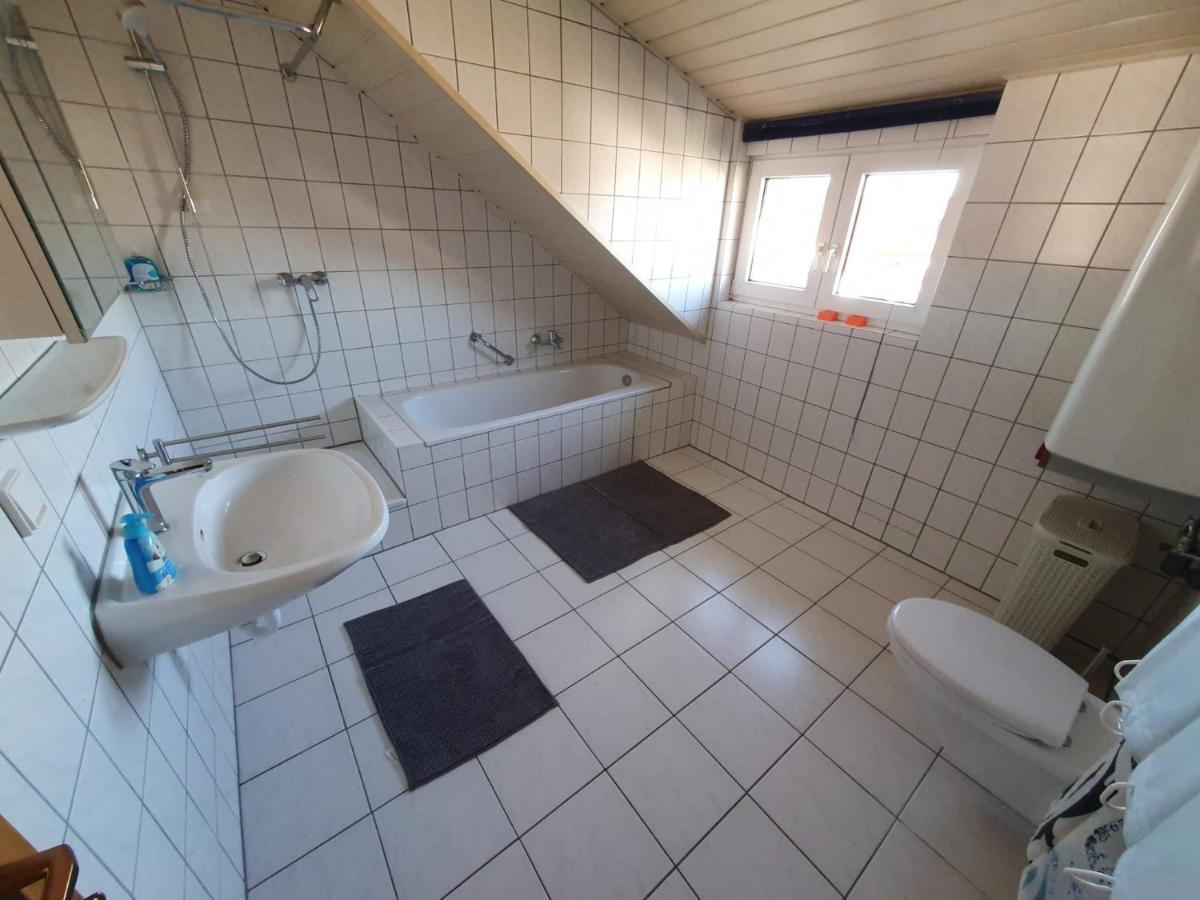 Ferienwohnung Rheinstetten Luaran gambar